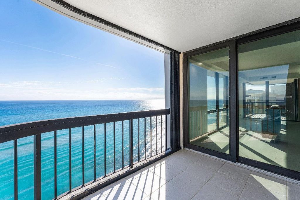 5380 N Ocean Drive, Unit 19d, Singer Island, FL 33404 Photo