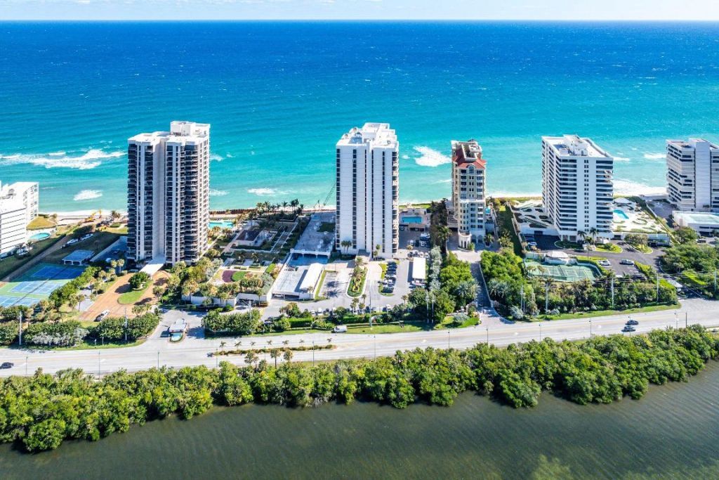 5380 N Ocean Drive, Unit 19d, Singer Island, FL 33404 Photo