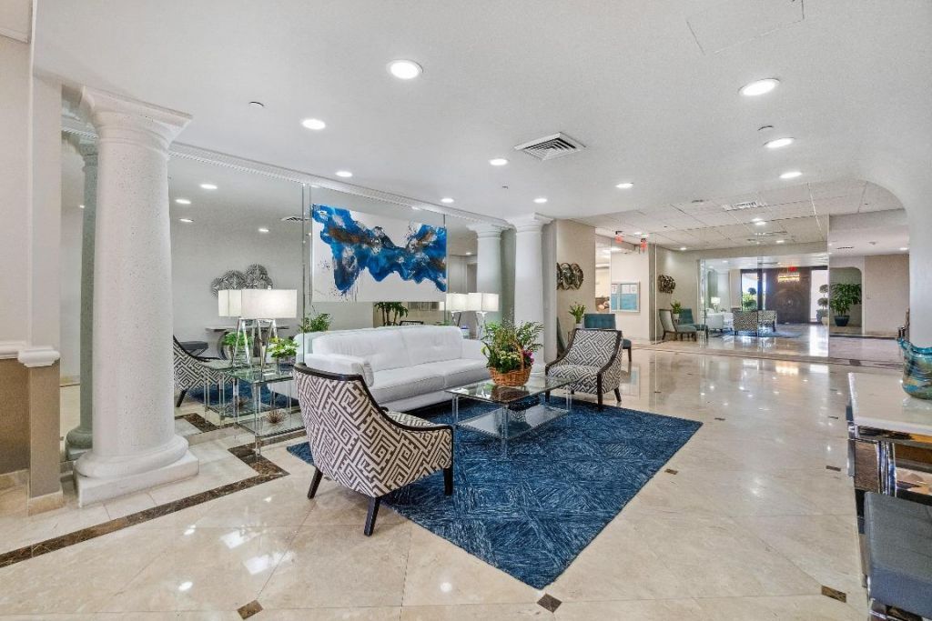 5380 N Ocean Drive, Unit 19d, Singer Island, FL 33404 Photo