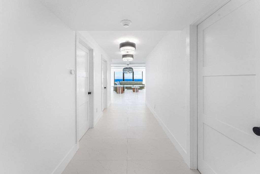 5380 N Ocean Drive, Unit 19d, Singer Island, FL 33404 Photo