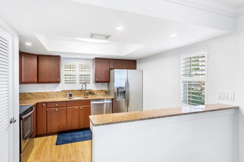 117 Lehane Terrace, Unit 101, North Palm Beach, FL 33408 Photo