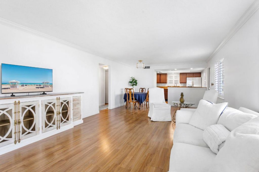 117 Lehane Terrace, Unit 101, North Palm Beach, FL 33408 Photo