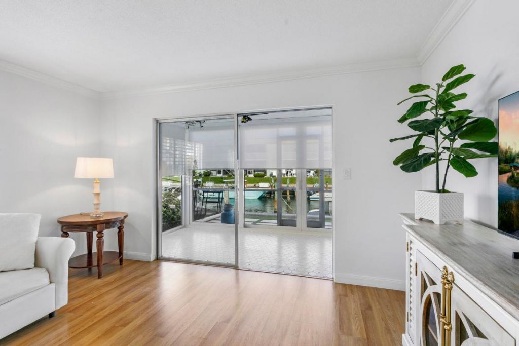 117 Lehane Terrace, Unit 101, North Palm Beach, FL 33408 Photo