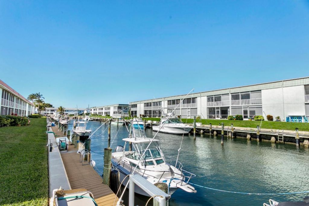 117 Lehane Terrace, Unit 101, North Palm Beach, FL 33408 Photo