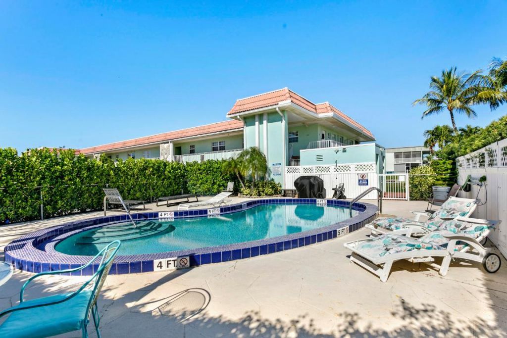 117 Lehane Terrace, Unit 101, North Palm Beach, FL 33408 Photo