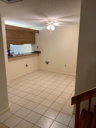 190 Charter Way, West Palm Beach, FL 33407 Photo