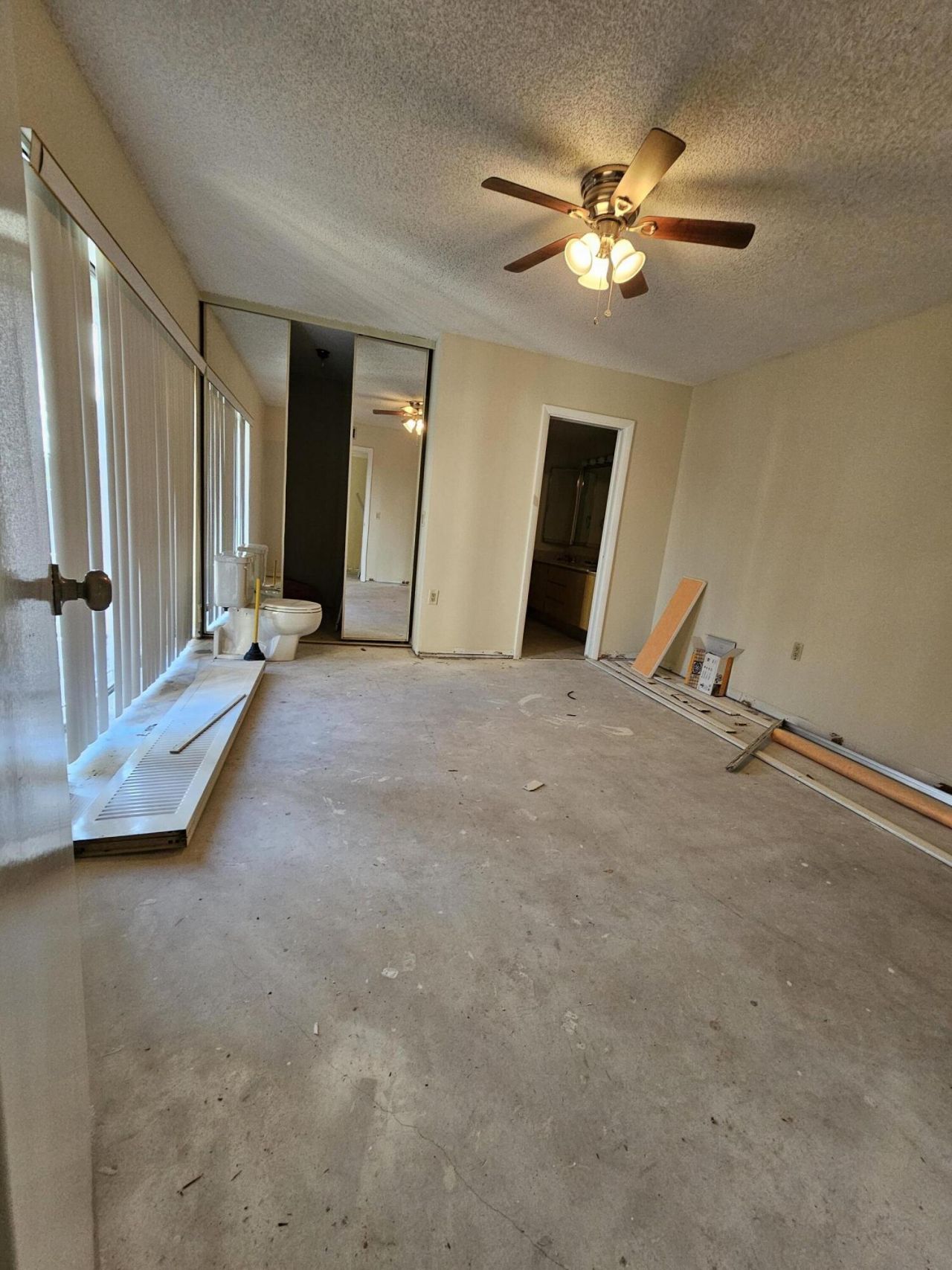 5152 51st Way, West Palm Beach, FL 33409 Photo