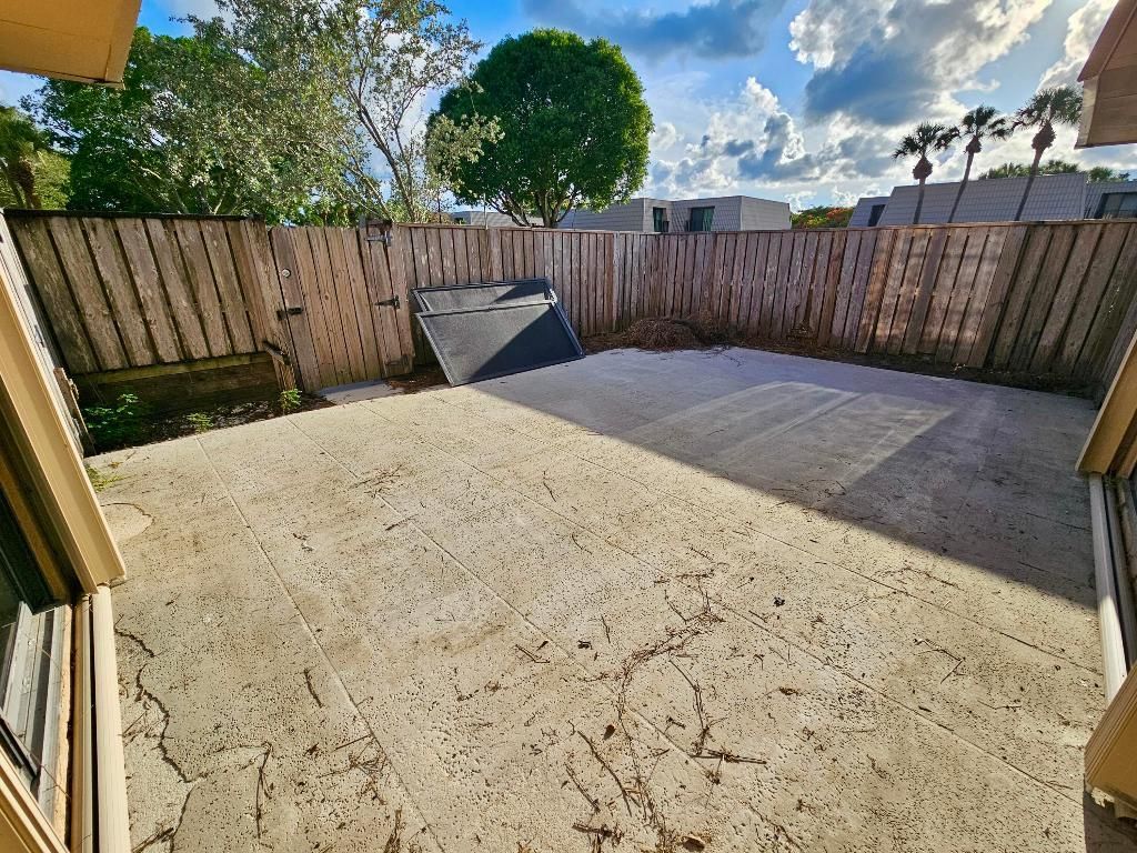 5152 51st Way, West Palm Beach, FL 33409 Photo