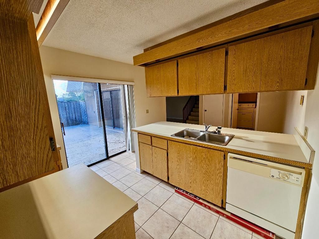 5152 51st Way, West Palm Beach, FL 33409 Photo