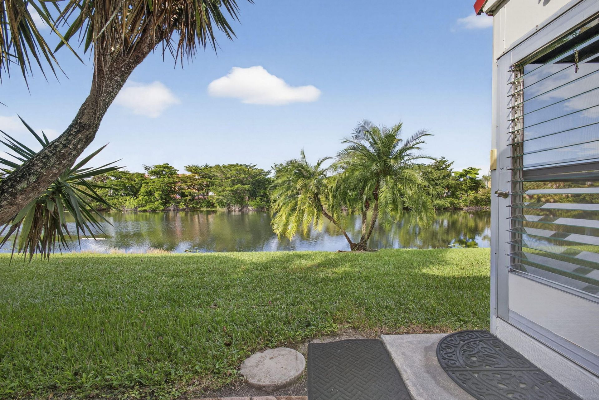 135 Lake Anne Drive, West Palm Beach, FL 33411 Photo