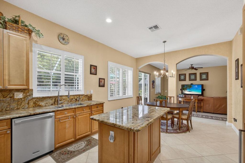 8275 Bob O Link Drive, West Palm Beach, FL 33412 Photo