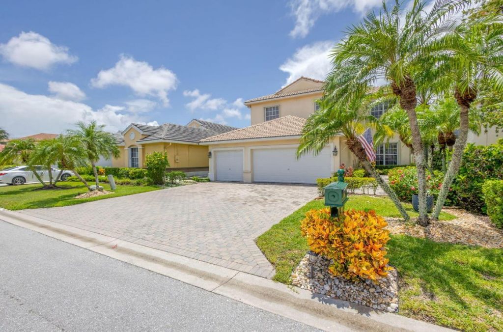 8275 Bob O Link Drive, West Palm Beach, FL 33412 Photo
