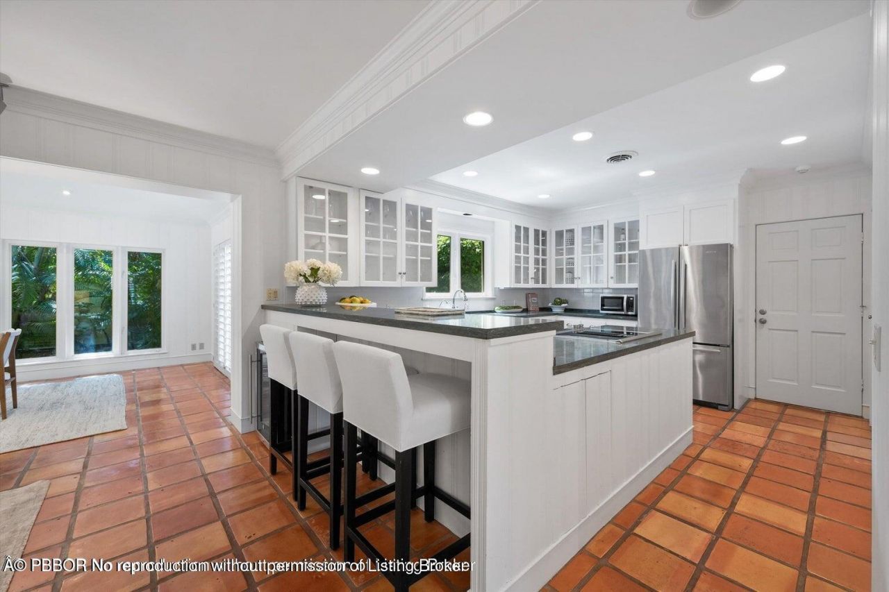 274 Monterey Road, Palm Beach, FL 33480 Photo