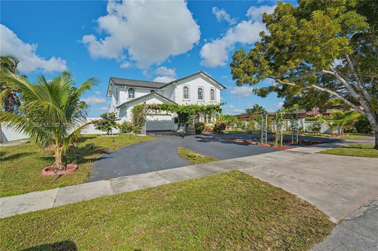 14620 NW 17th Dr, Miami, FL 33167 Photo