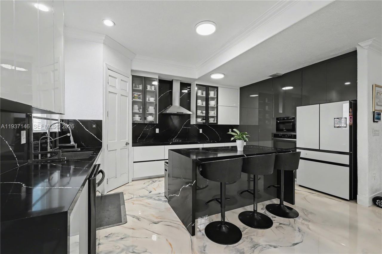 14620 NW 17th Dr, Miami, FL 33167 Photo