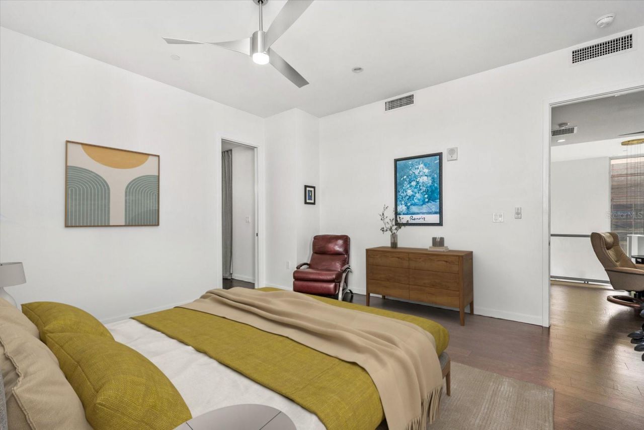 1350 5th Street, Unit 306, Sarasota, FL 34236 Photo