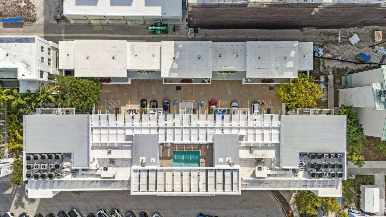 1350 5th Street, Unit 306, Sarasota, FL 34236 Photo