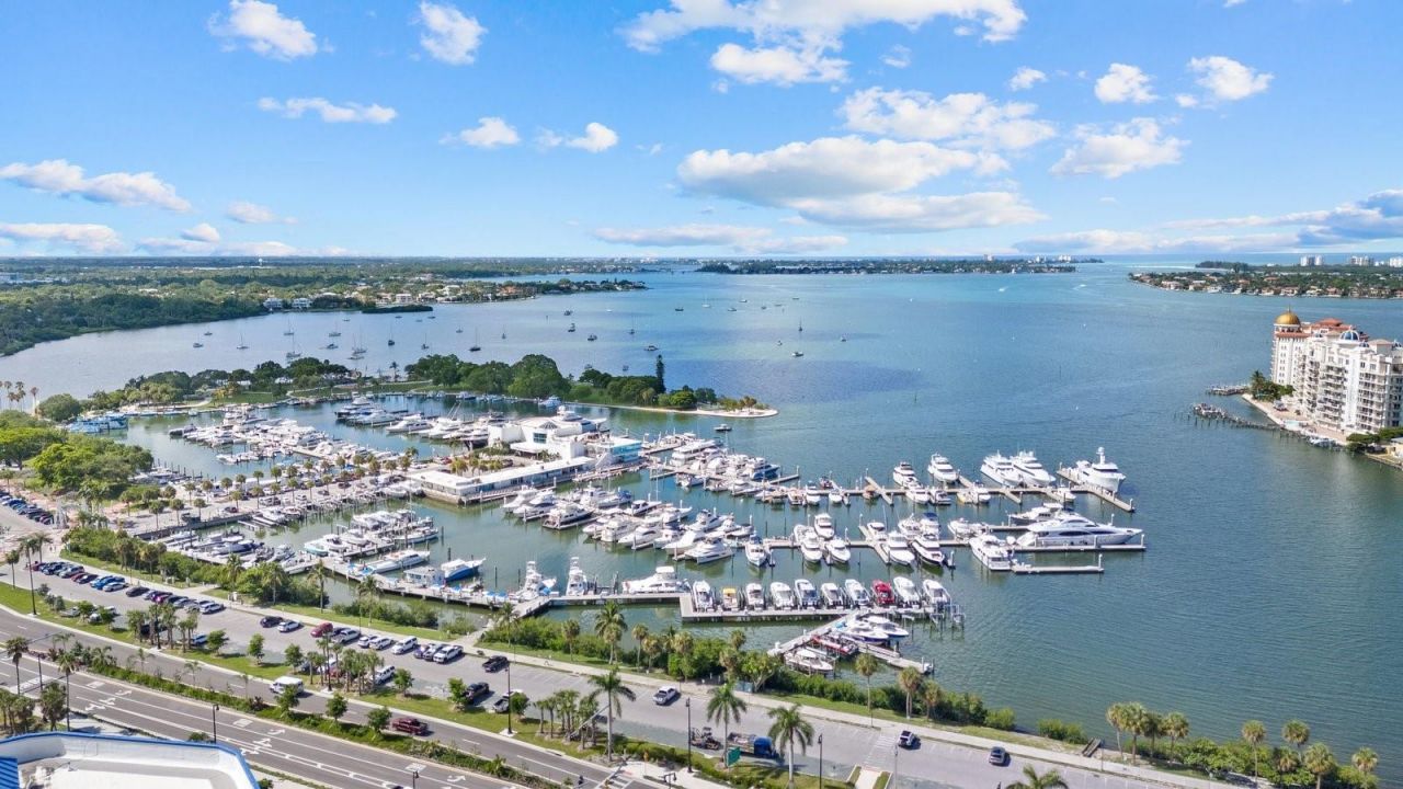 1350 5th Street, Unit 306, Sarasota, FL 34236 Photo