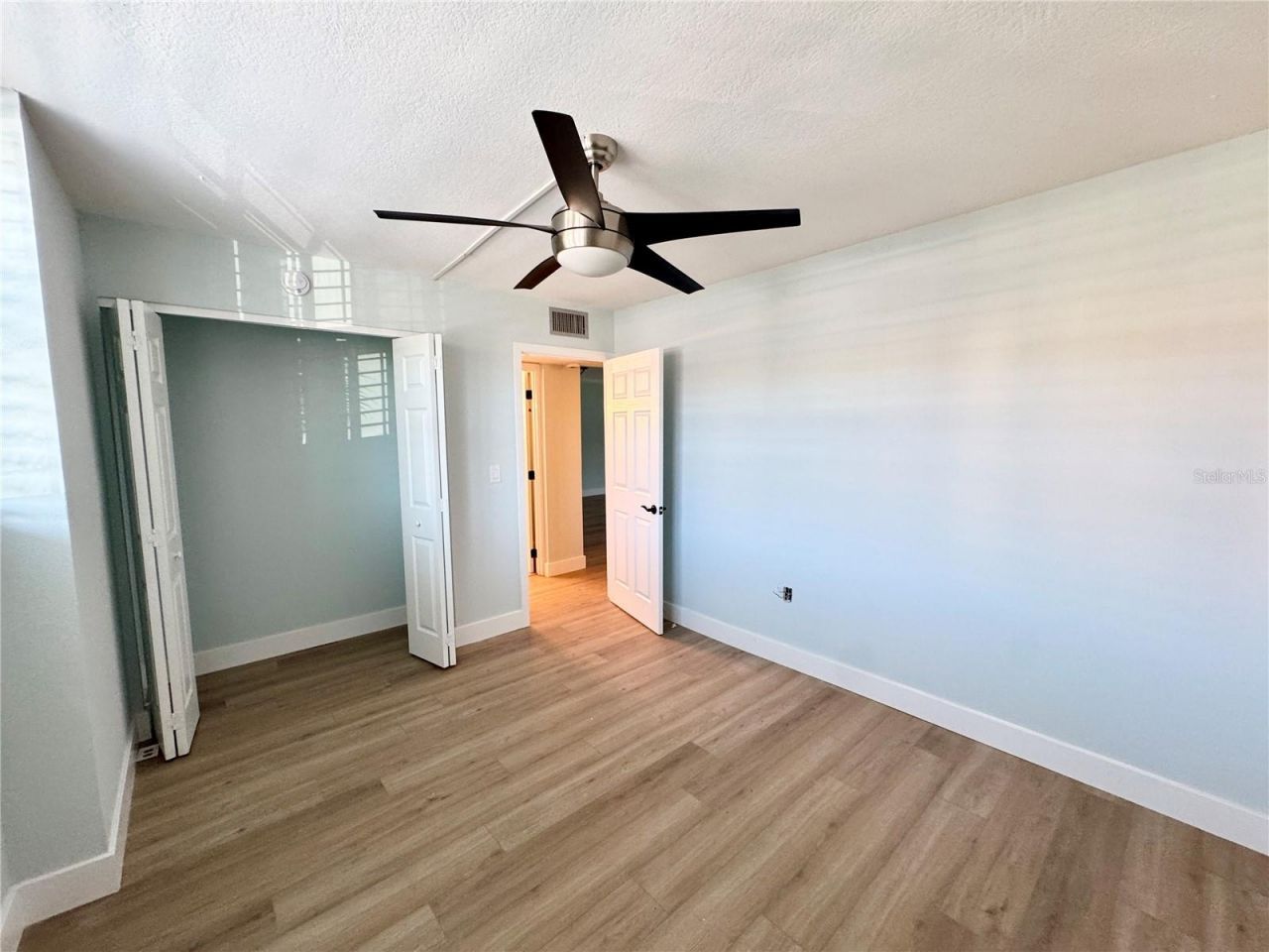 7465 Bay Island Drive S, Unit 118, South Pasadena, FL 33707 Photo