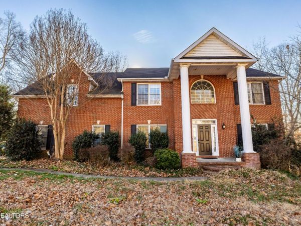 8946 Maple Ridge Lane, Knoxville, TN 37923