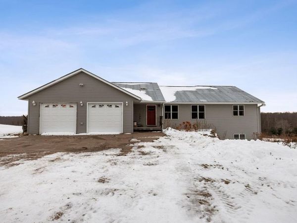 1525 6 1/2th Avenue, Hillsdale, WI 54733