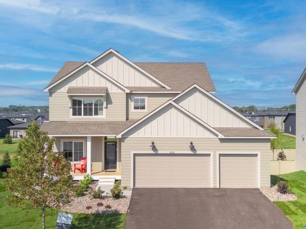 5036 Airlake Draw, Woodbury, MN 55129