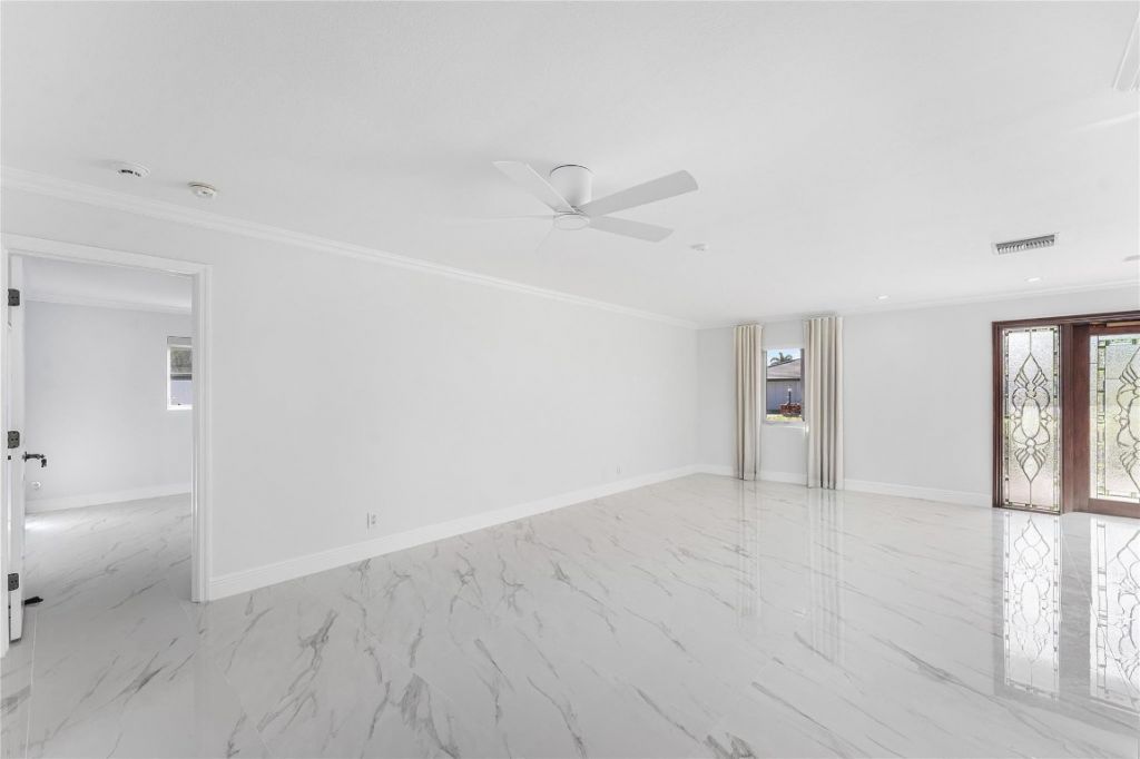 2443 NE 26th Street, Lighthouse Point, FL 33064 Photo