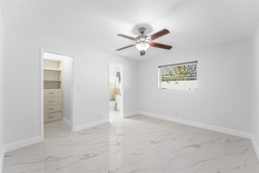 2443 NE 26th Street, Lighthouse Point, FL 33064 Photo