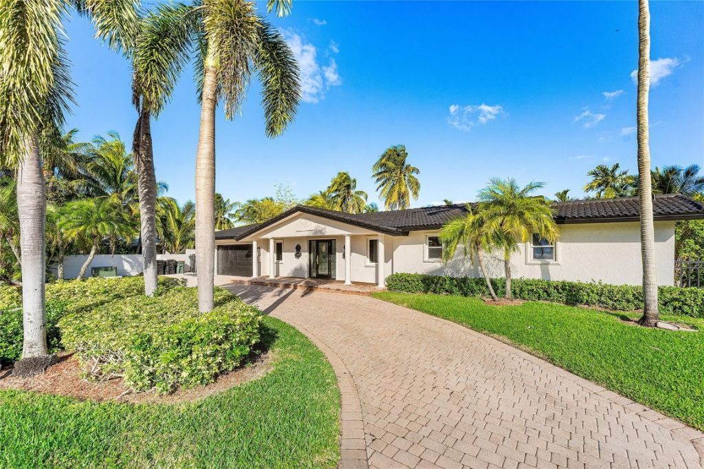 2443 NE 26th Street, Lighthouse Point, FL 33064 Photo