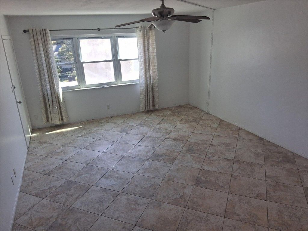 505 NE 20 Avenue, Unit 217, Deerfield Beach, FL 33441 Photo