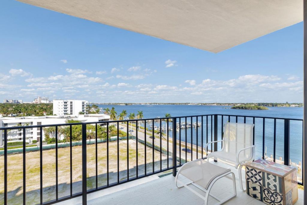 3800 Washington Road, Unit 808, West Palm Beach, FL 33405 Photo