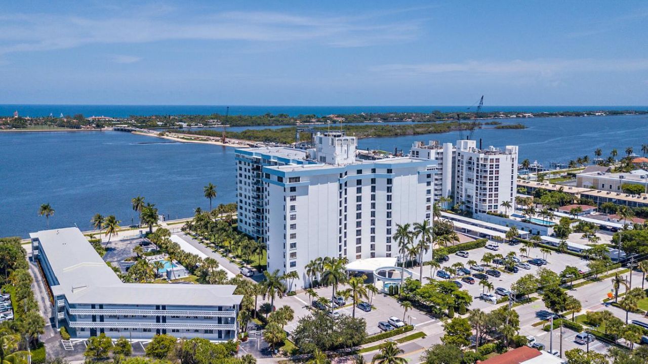 3800 Washington Road, Unit 808, West Palm Beach, FL 33405 Photo