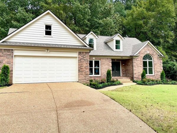 766 CRESTOVER DR, Collierville, TN 38017