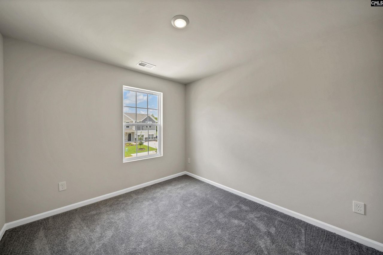 2077 Rexford Court Photo 23