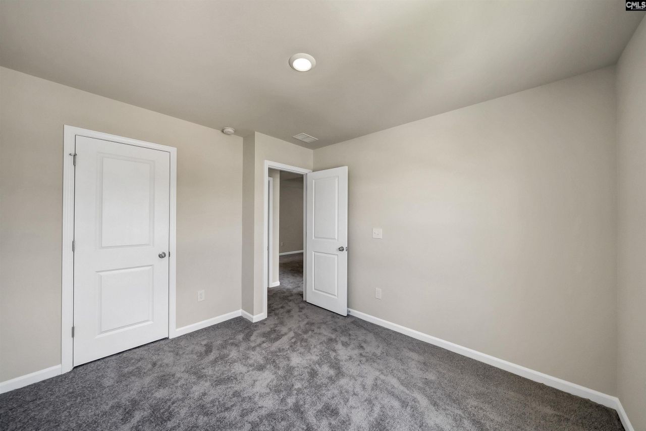 2077 Rexford Court Photo 24