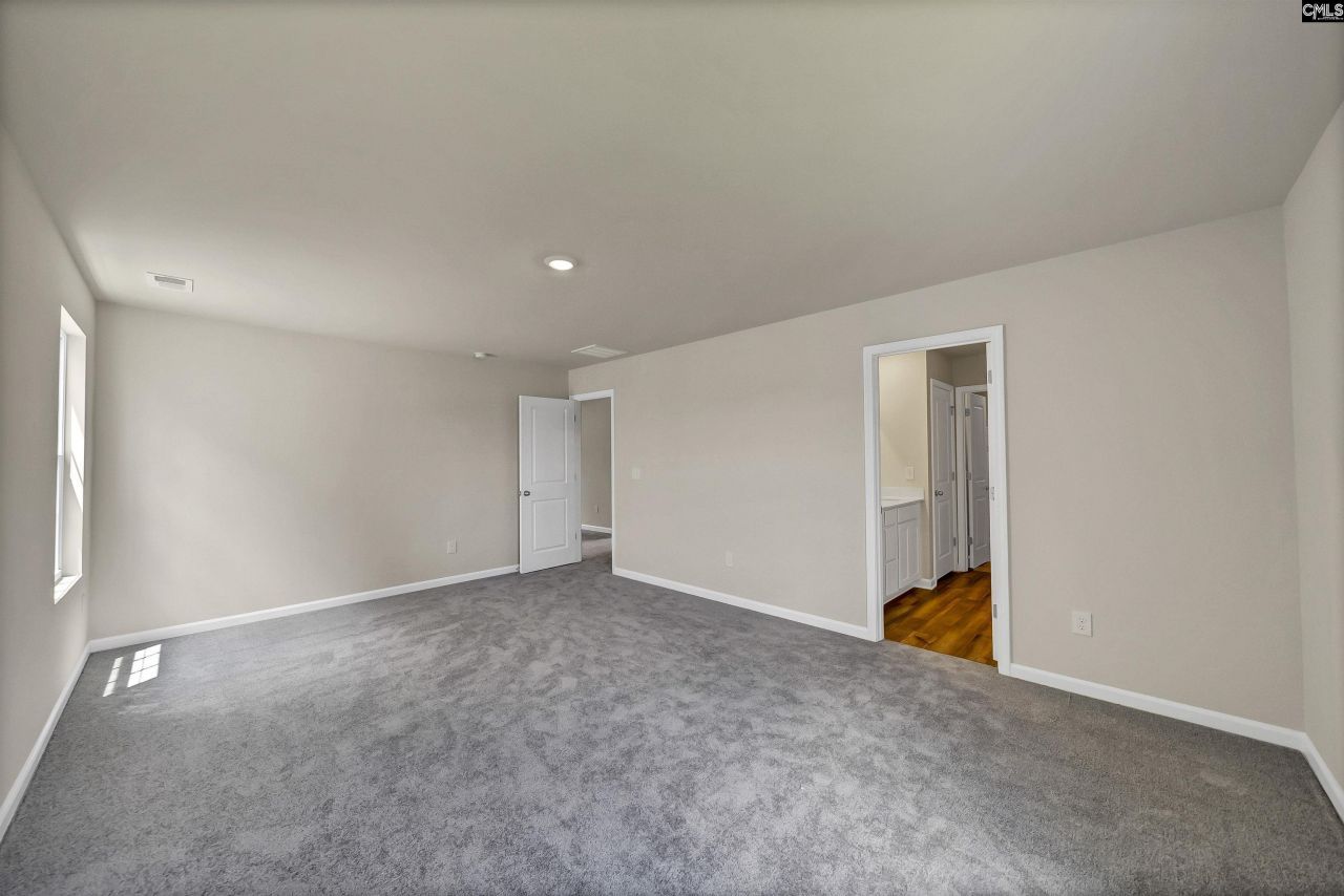 2077 Rexford Court Photo 31