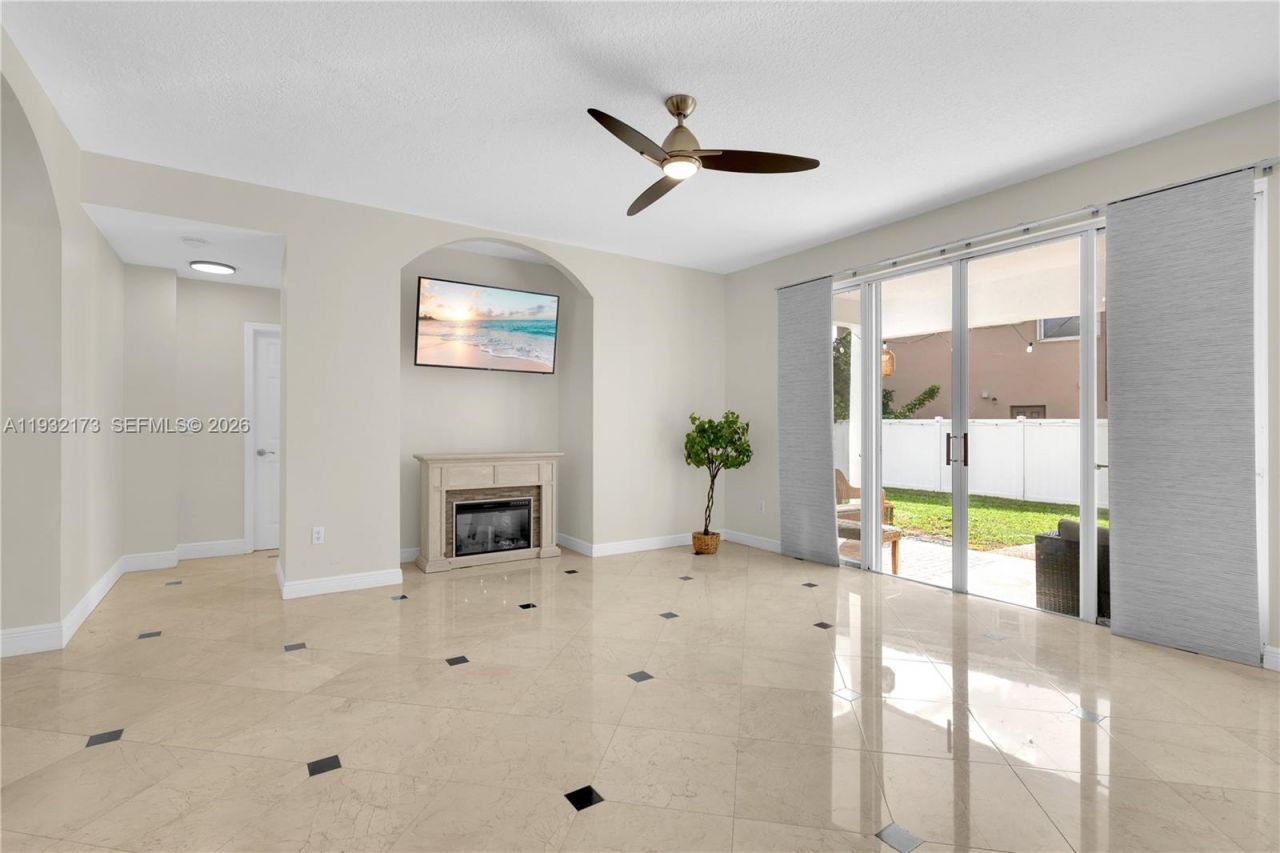 16290 SW 49th Ct, Miramar, FL 33027 Photo