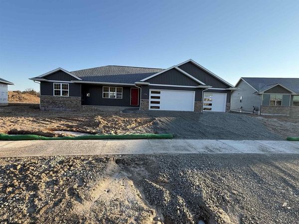 1700 BETTY JEAN LANE, Green Bay, WI 54313