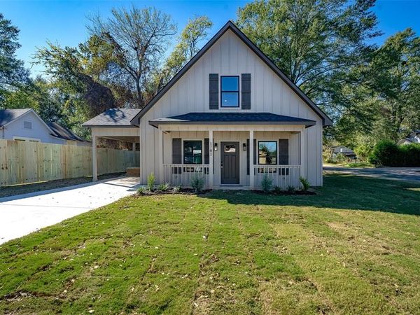 1701 SANDLIN ST, Longview, TX 75602