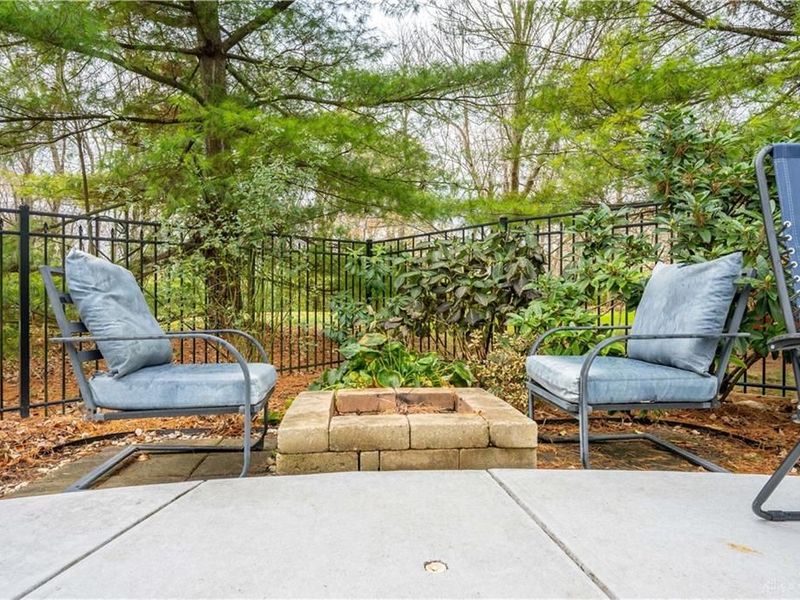 5335 Conifer Drive, Mason, OH 45040 Photo 9