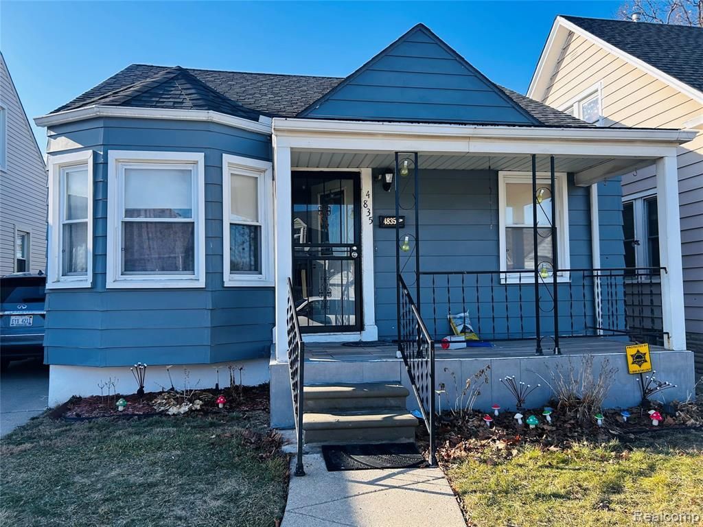 4835 Chovin Street, Dearborn, MI 48126 Main Photo