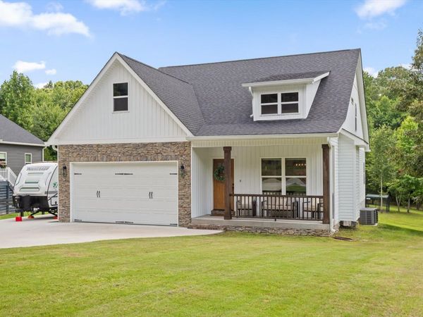 3767 Lee Pike, Soddy Daisy, TN 37379