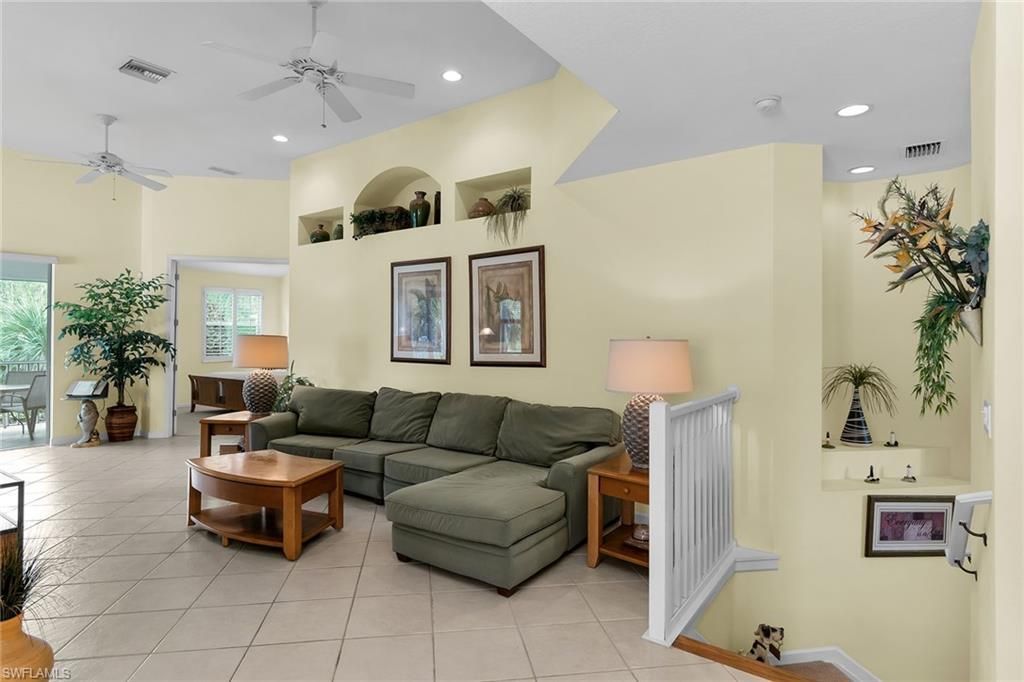 6858 Ascot Dr, Unit 201, Naples, FL 34113 Photo