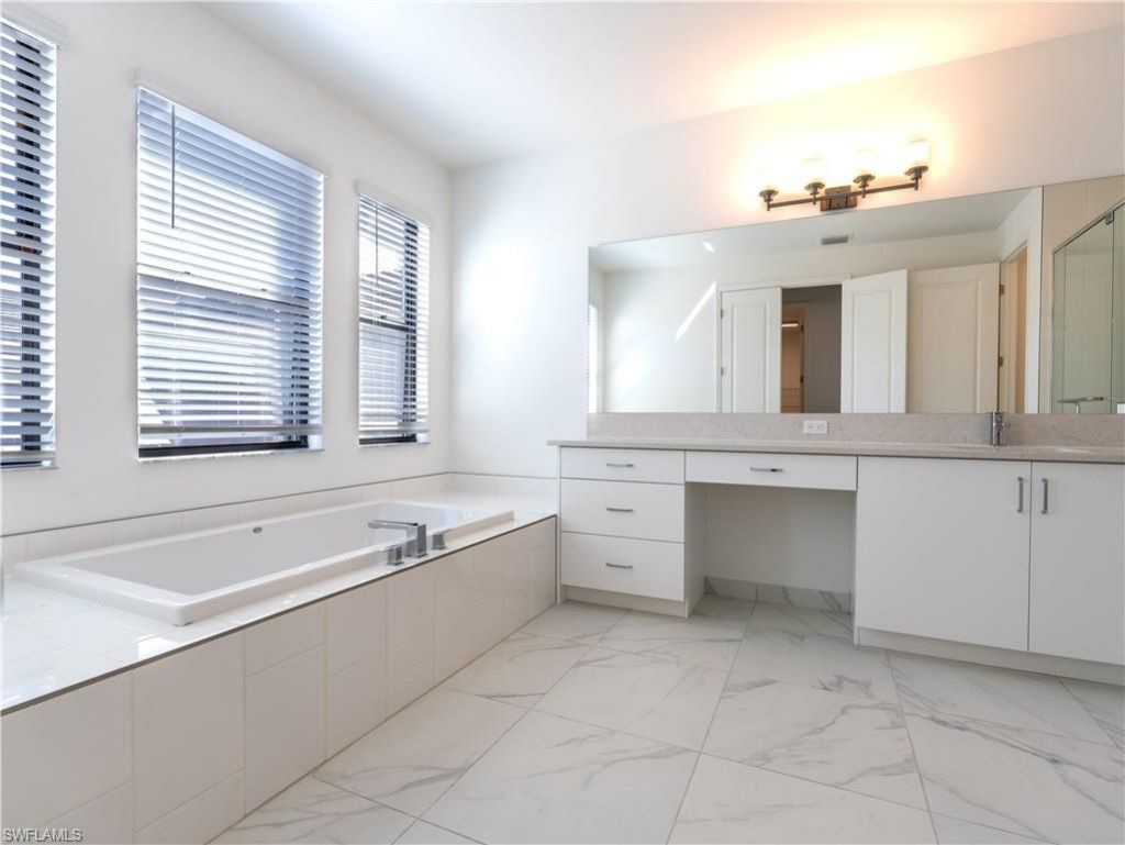 20131 Camellia Crosse Ln, Estero, FL 33928 Photo