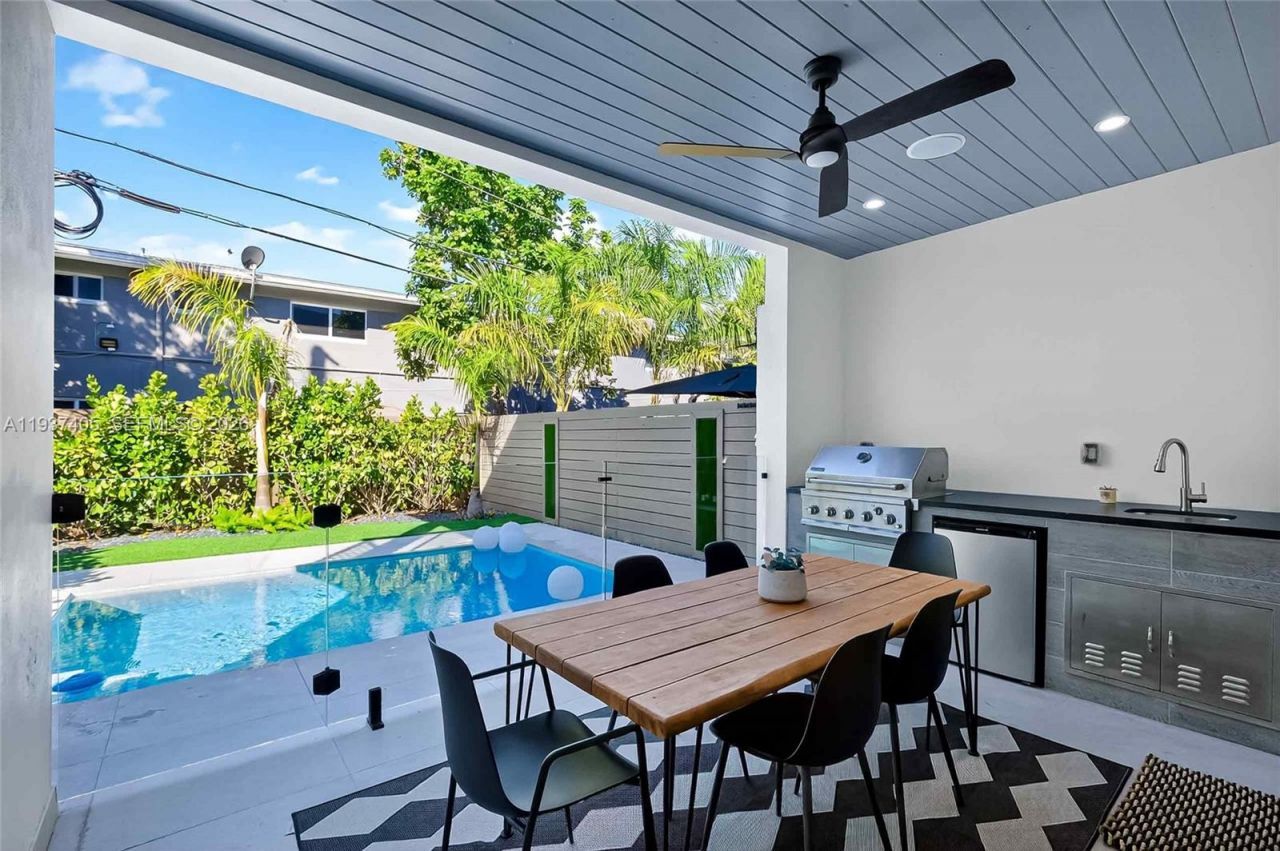 609 NE 8th Ave, Unit A, Fort Lauderdale, FL 33304 Photo