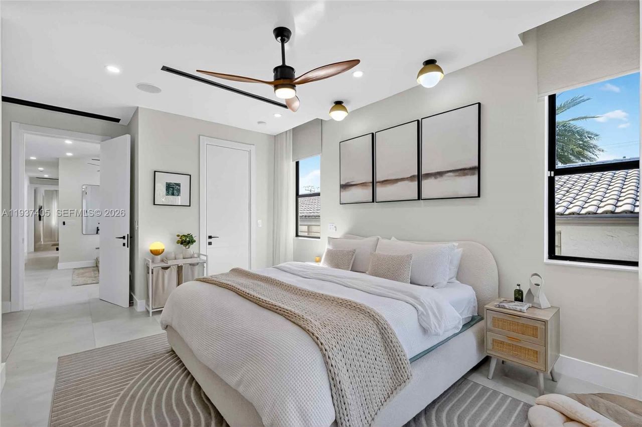 609 NE 8th Ave, Unit A, Fort Lauderdale, FL 33304 Photo