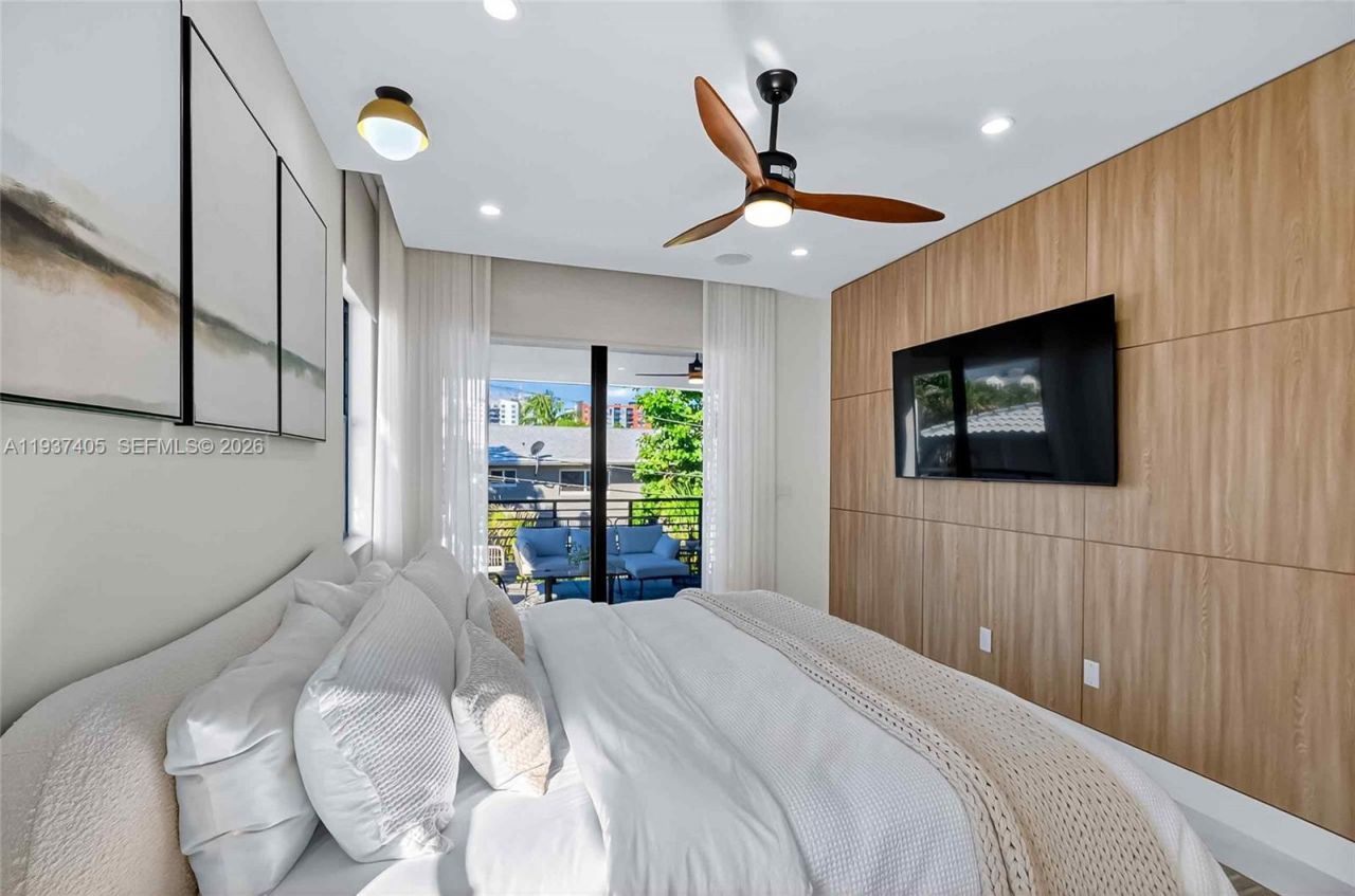 609 NE 8th Ave, Unit A, Fort Lauderdale, FL 33304 Photo