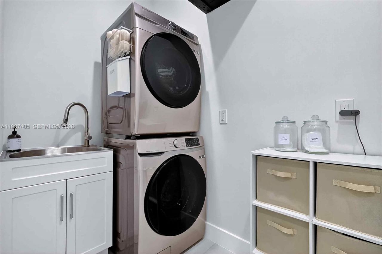 609 NE 8th Ave, Unit A, Fort Lauderdale, FL 33304 Photo