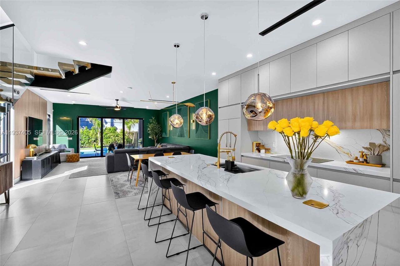 609 NE 8th Ave, Unit A, Fort Lauderdale, FL 33304 Photo