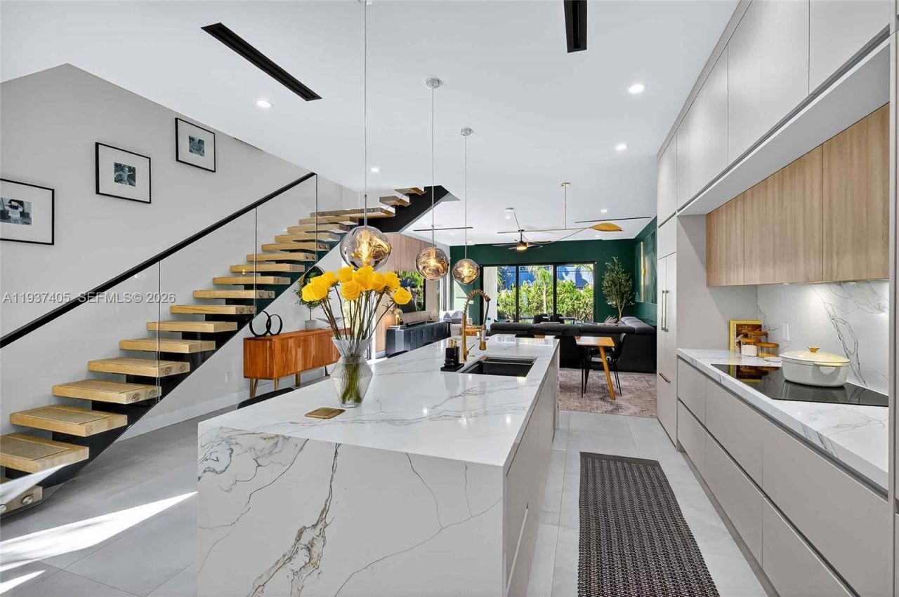 609 NE 8th Ave, Unit A, Fort Lauderdale, FL 33304 Photo